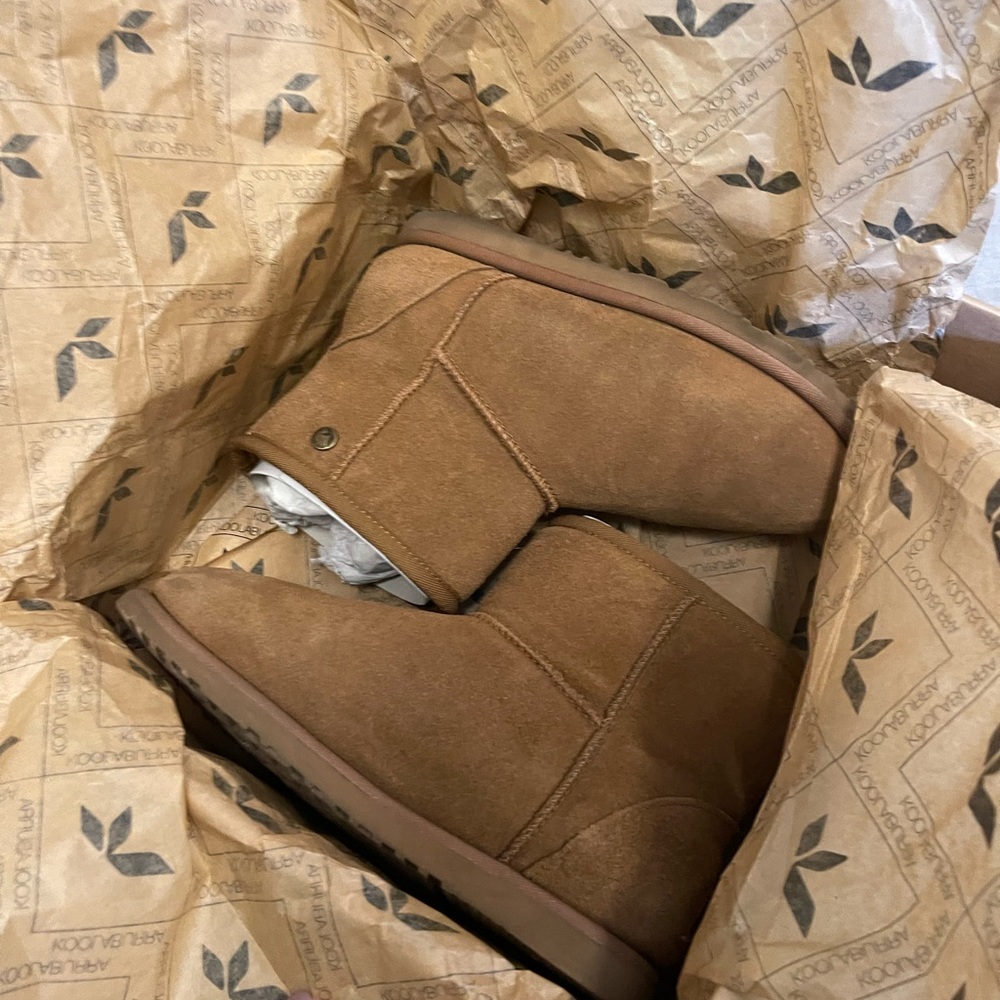 Kookaburra boots